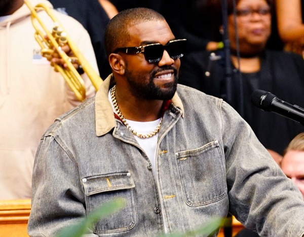 Watch Kanye West and His Sunday Service Choir Perform for Inmates at Texas Jail